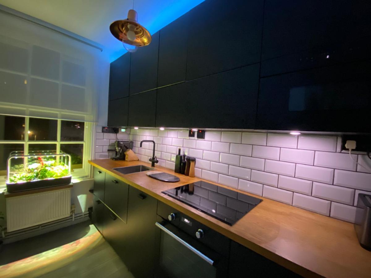 Centrally Located London Apartment Exterior photo